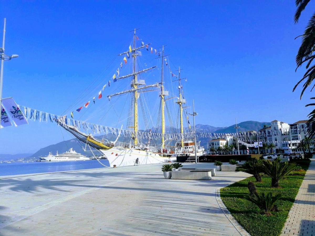 Bayview Apartments Tivat Montenegro Exteriér fotografie